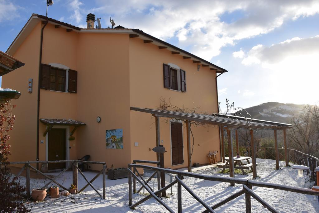 Valfabbrica瓢虫农家旅舍别墅 外观 照片